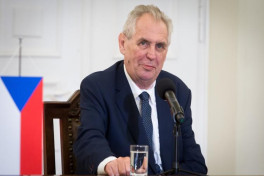 Экс-президент Чехии Милош Земан госпитализирован в пражскую больницу