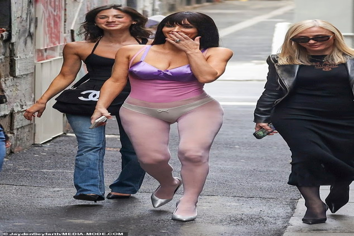 Бьянка Цензори снова эпатирует публику в Мельбурне-ФОТО 