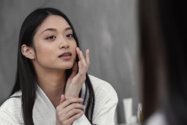 Китаянка спустила сбережения бойфренда на «идеальную внешность»