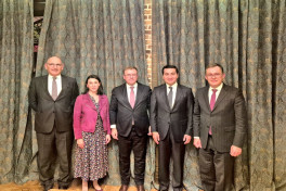 Азербайджан и Франция обсудили региональные вопросы на высоком уровне 