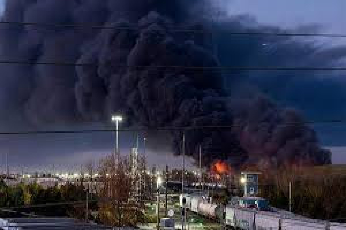 В США из-за крушения самолета минимум 3 человека погибли, еще 11 пострадали