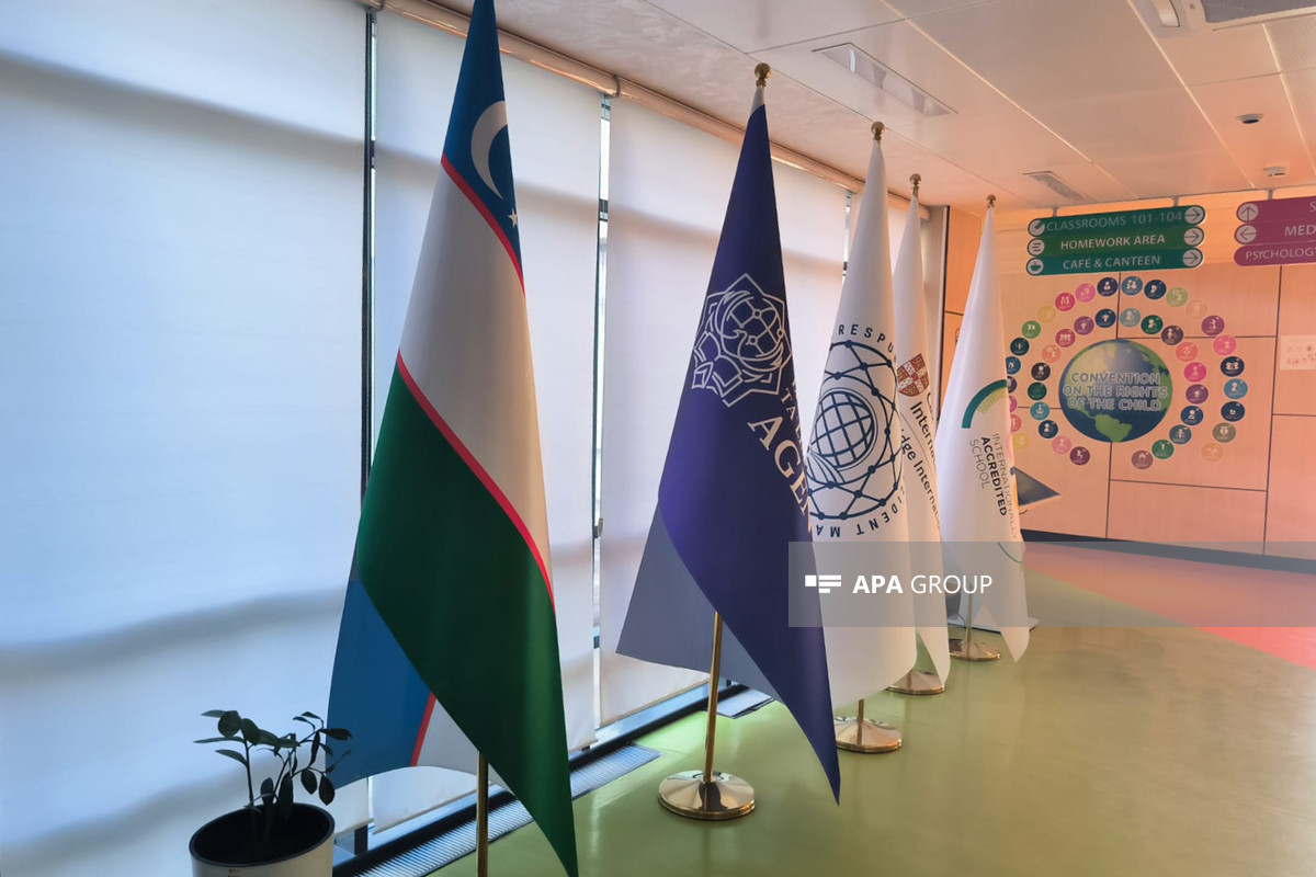 Азербайджанские журналисты ознакомились с деятельностью Президентской школы и Академии Мамуна в Хиве-ФОТО 