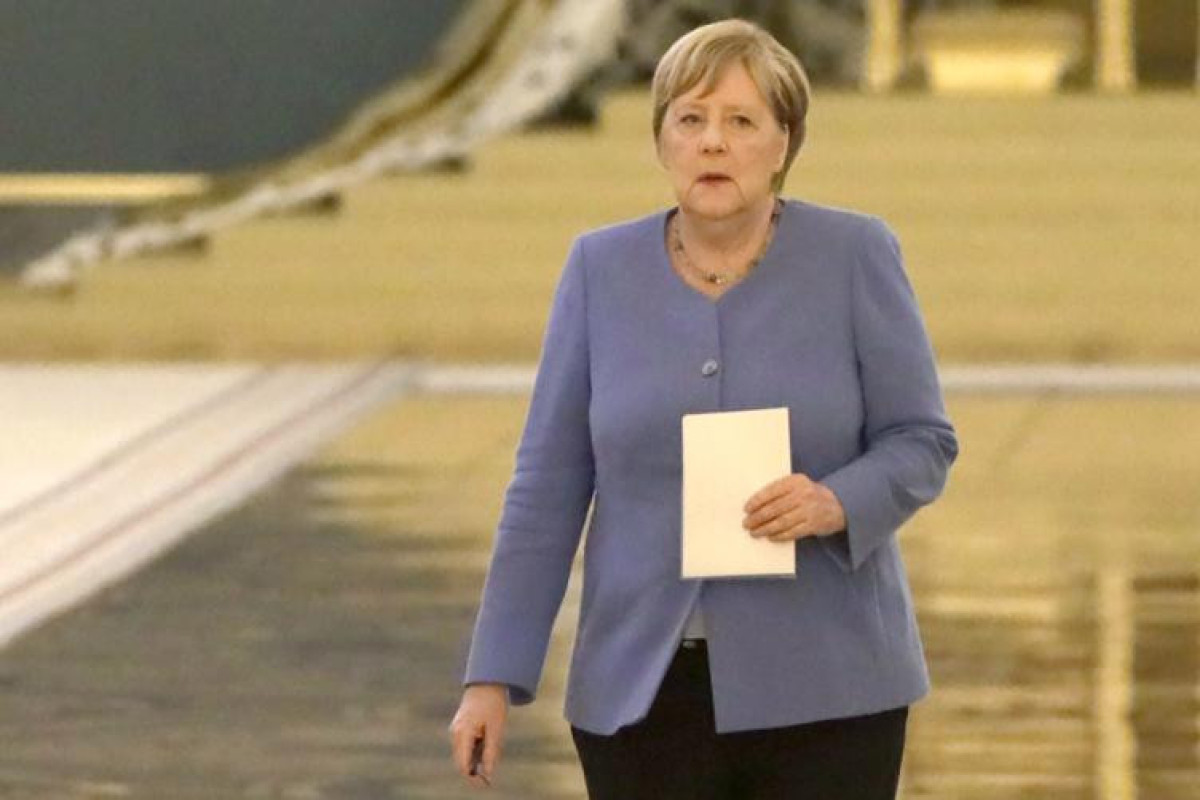 Ангела Меркель поздравит канцлера Фридриха Мерца открыткой