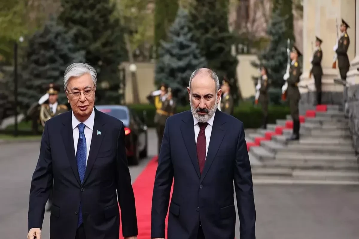 Казахстан намерен наградить Никола Пашиняна орденом «Алтын Қыран»