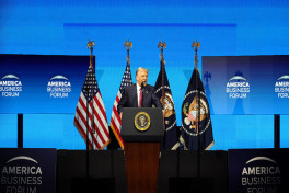 Трамп заявил, что не поедет на саммит G20 в ЮАР