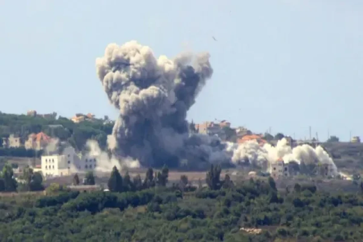 Армия Израиля назвала цель ударов по Ливану