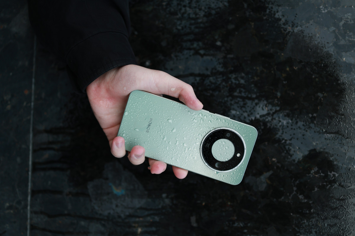 Неубиваемый смартфон HONOR X9d с батареей 8300 мА·ч уже в продаже-ФОТО 