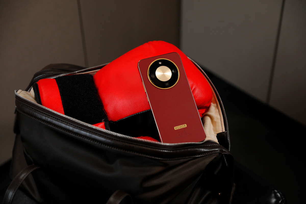 Неубиваемый смартфон HONOR X9d с батареей 8300 мА·ч уже в продаже-ФОТО 