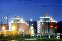 Украина получит 300 млн кубометров СПГ из США через Польшу