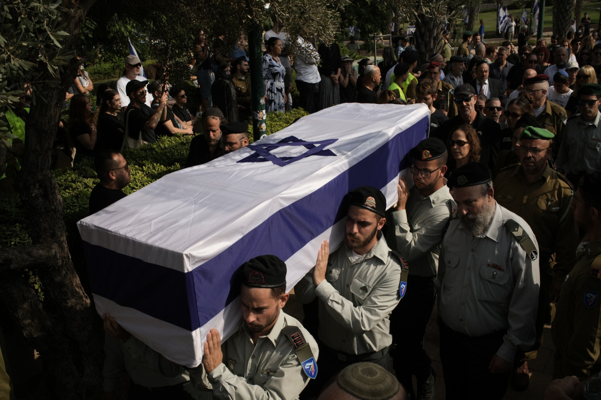 Израиль получил ещё один гроб с останками заложника