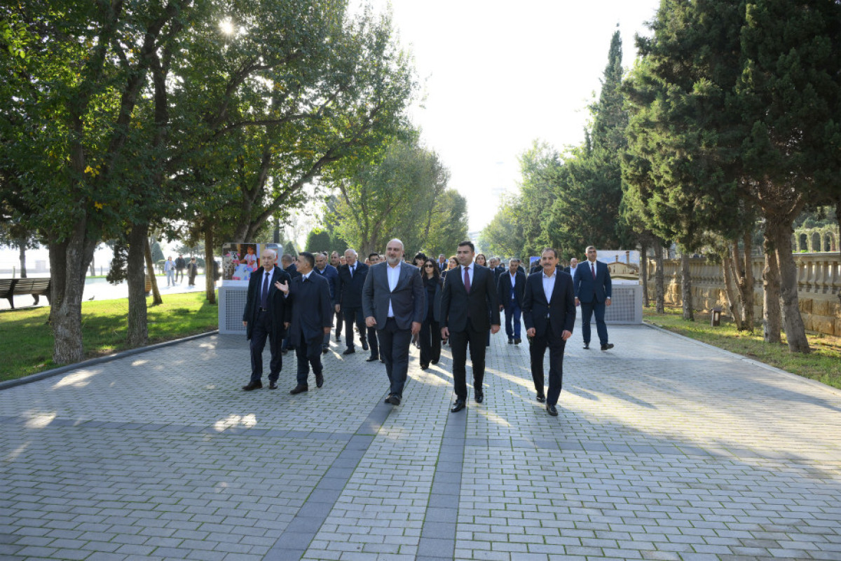 В Баку открылась фотовыставка «Великое возвращение по пути Победы»-ФОТО 