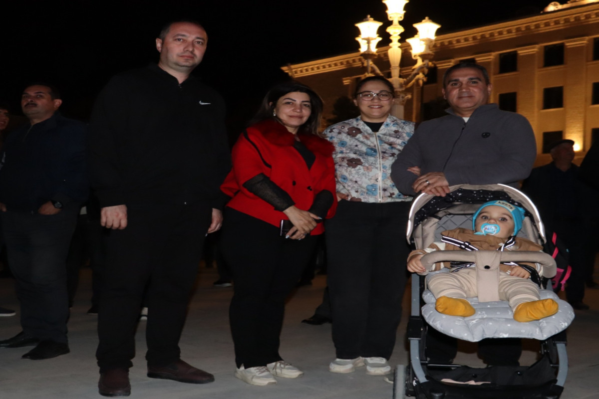 Салют в честь Дня Победы прошел в Ханкенди-ФОТО 