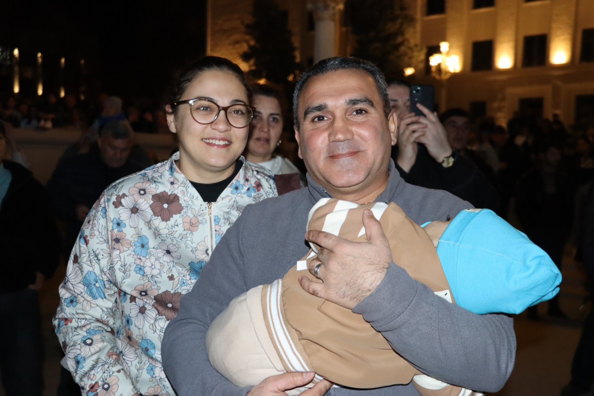 Салют в честь Дня Победы прошел в Ханкенди-ФОТО 