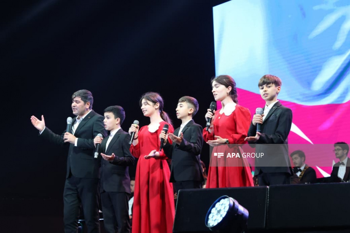 В Баку организованы концерт и салют в честь Дня Победы -ФОТО -ОБНОВЛЕНО 