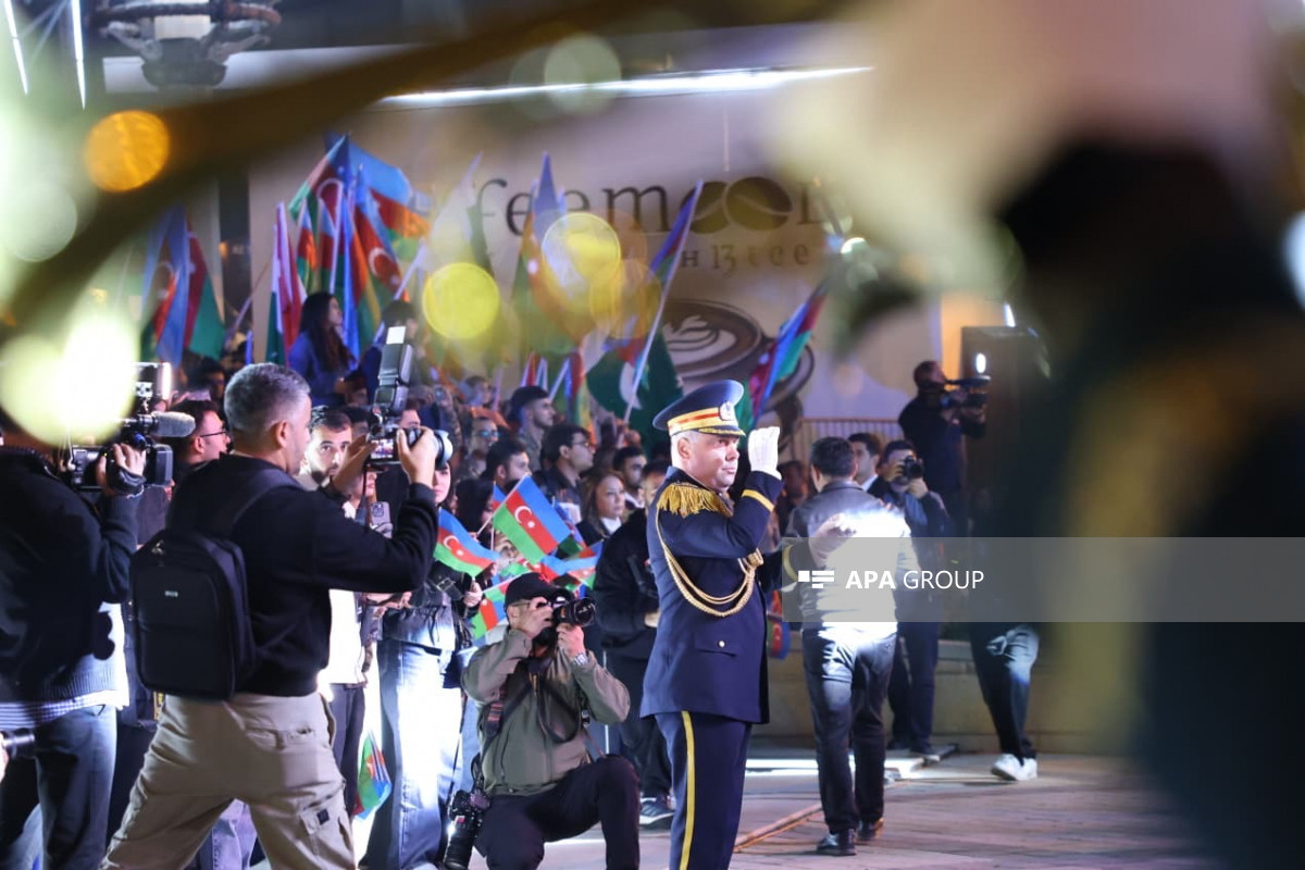 В Баку организованы концерт и салют в честь Дня Победы -ФОТО -ОБНОВЛЕНО 