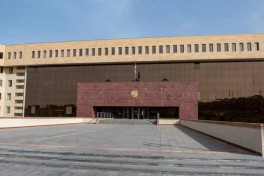 Коррупция в Минобороны Армении: фигуранты — экс-министр и генерал