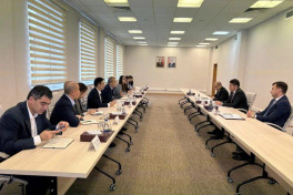 Азербайджан и Китай обсудили участие китайских компаний в развитии транспортной системы Баку