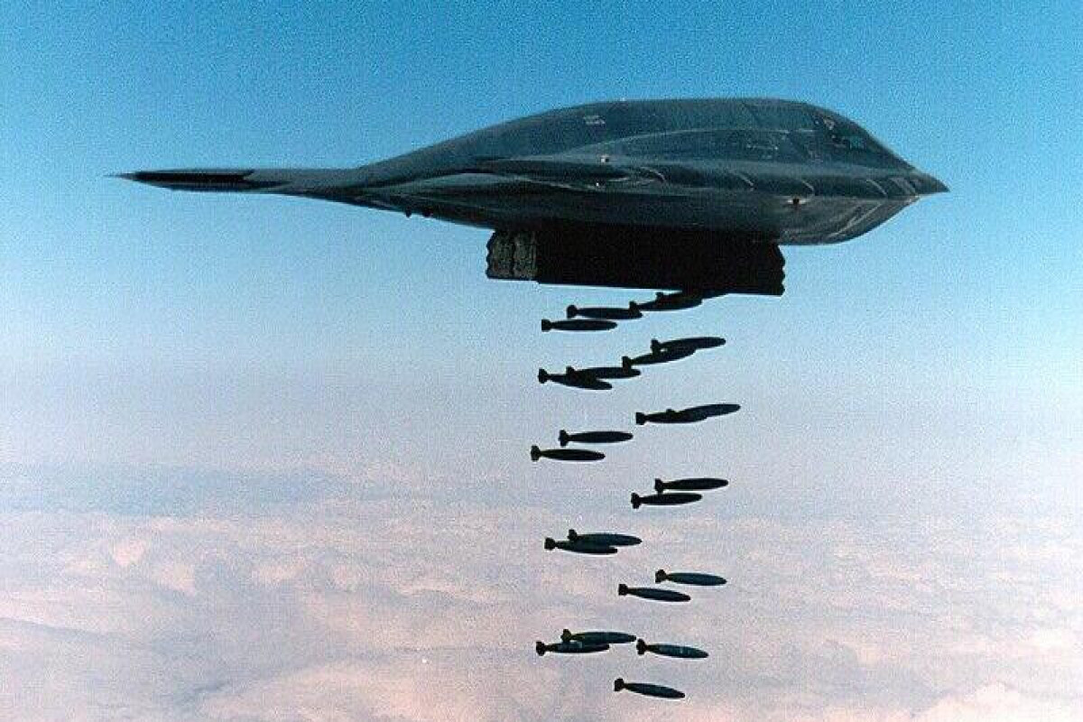 США заказали партию стратегических бомбардировщиков B-2