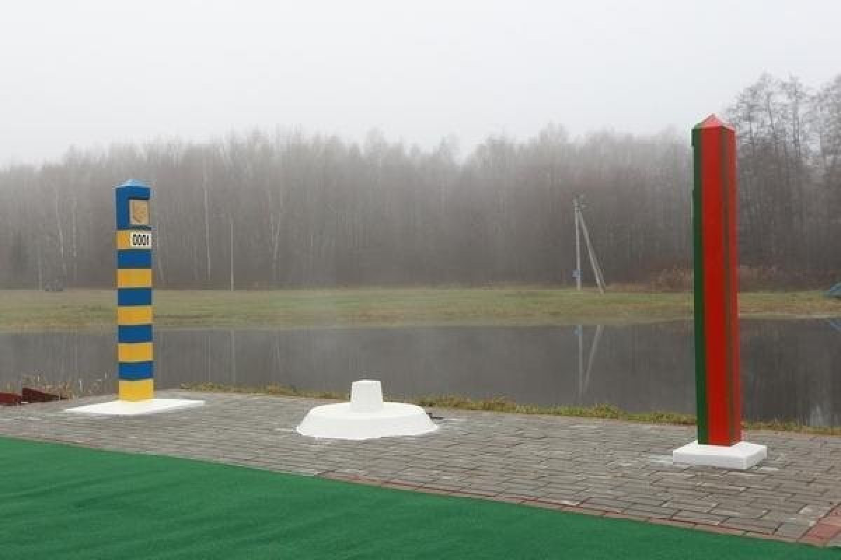 Беларусь завершила демаркацию сухопутной границы с Украиной