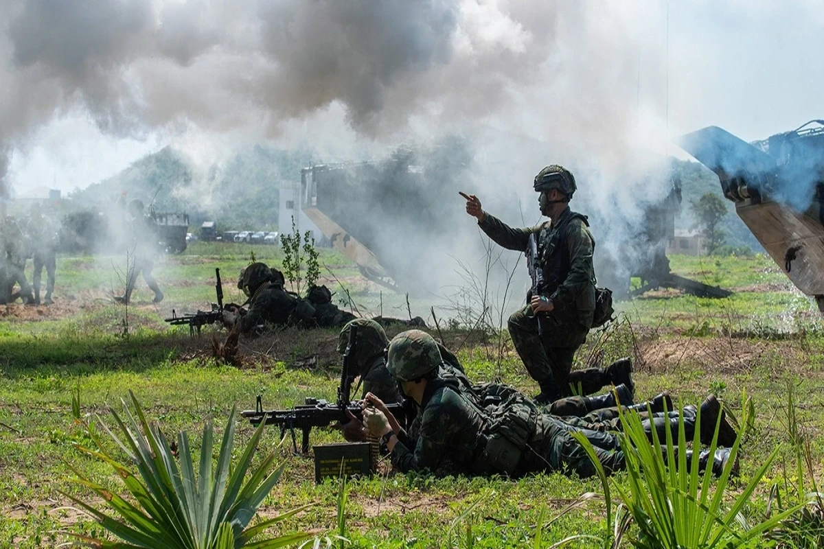 Khmer Times: Тайские военные открыли огонь по камбоджийским мирным гражданам