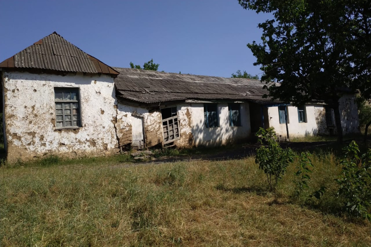 Школу в одном из сел Лерикского района отстроили заново-ФОТО 