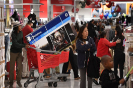 Bloomberg: Американские компании отказываются от "черной пятницы"