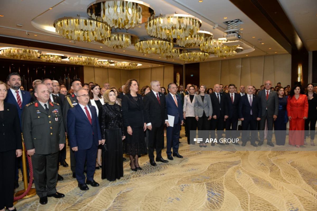 В Баку отметили годовщину независимости Турецкой Республики Северного Кипра-ФОТО 