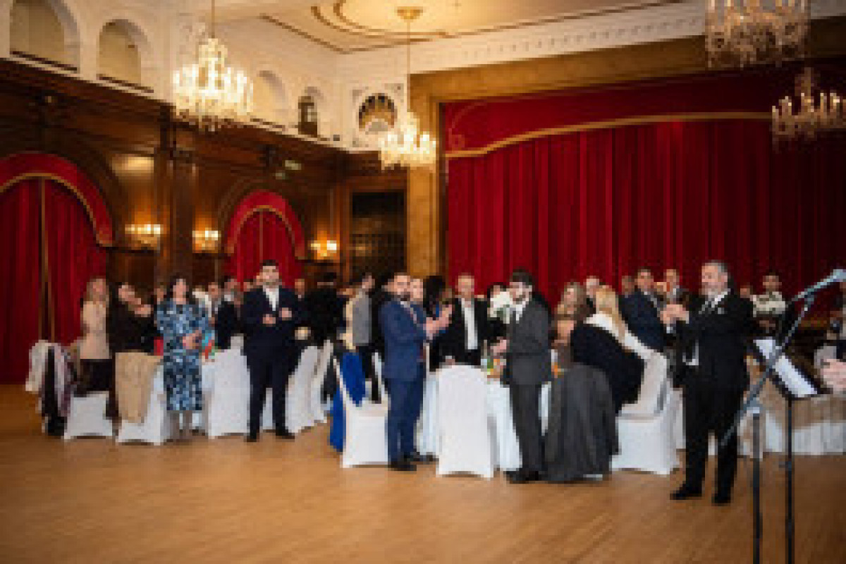 В Великобритании представили англоязычную книгу «Летопись Победы»-ФОТО 