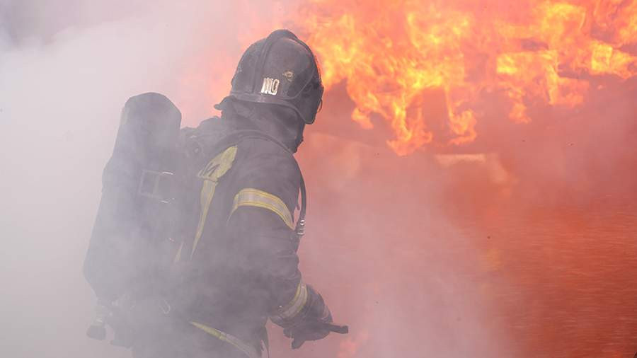 В Новороссийске из-за атаки БПЛА повреждена нефтебаза