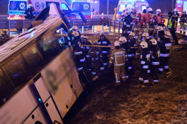 В Стокгольме автобус врезался в остановку, в результате погибли несколько человек