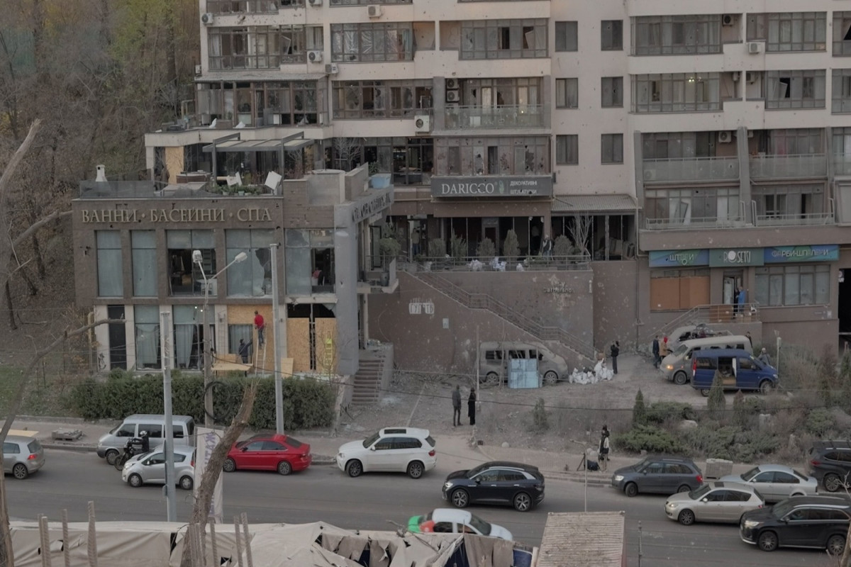 Румыния осудила удары ВС России по посольству Азербайджана в Киеве 