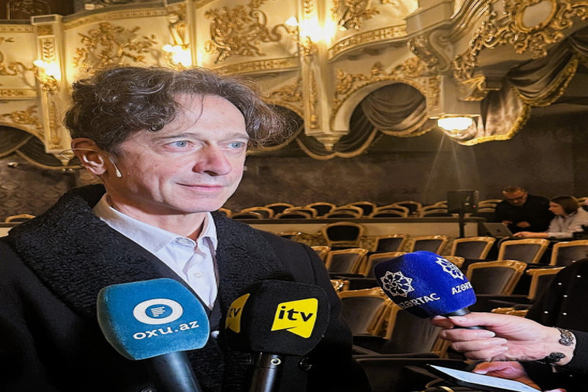 Режиссеры израильского и французского театров показали «Анну Каренину» на бакинской сцене -ФОТО 