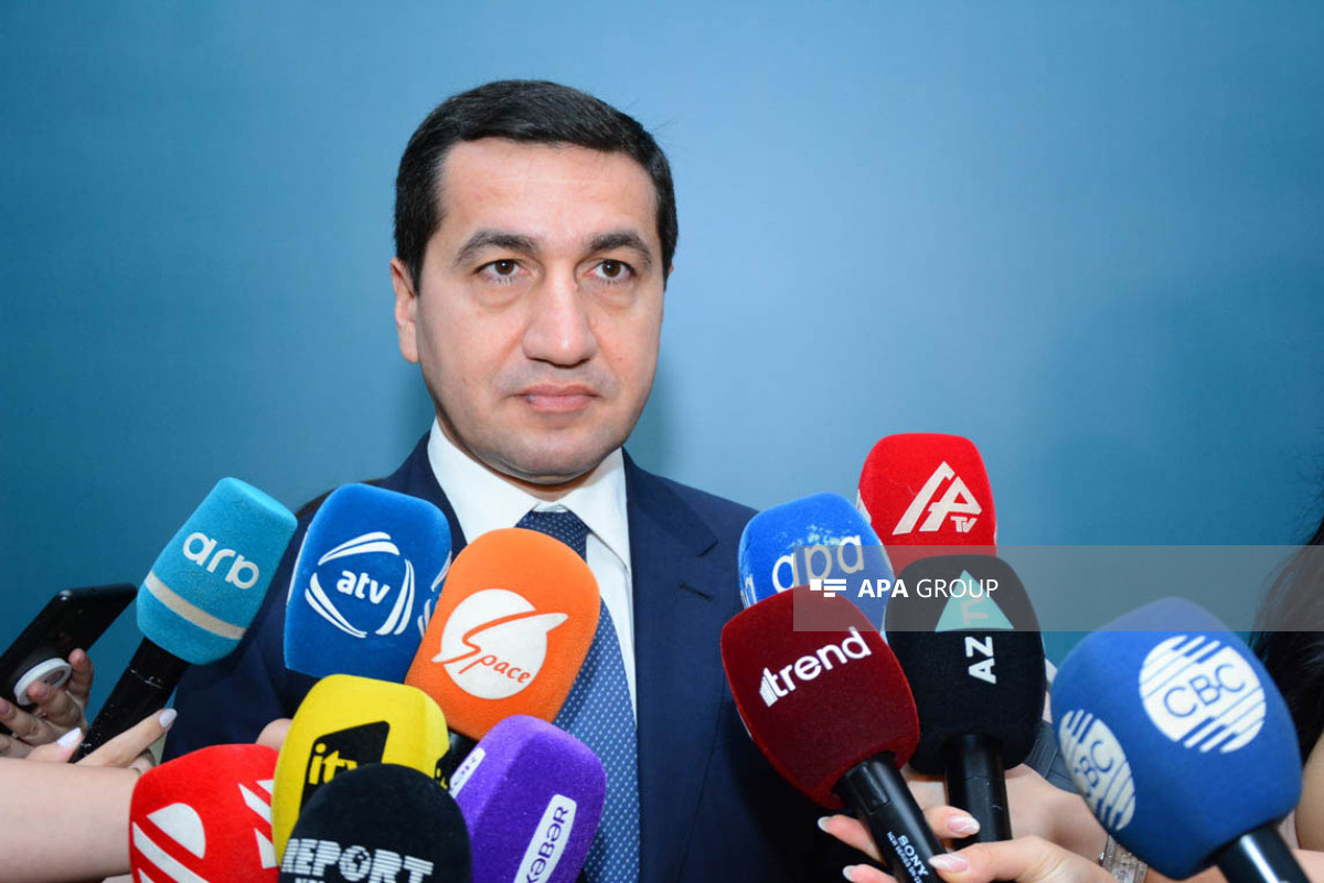 Хикмет Гаджиев поделился публикацией по случаю предоставлению Азербайджану полноправного членства в формате Центральной Азии