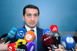 Хикмет Гаджиев поделился публикацией по случаю предоставлению Азербайджану полноправного членства в формате Центральной Азии