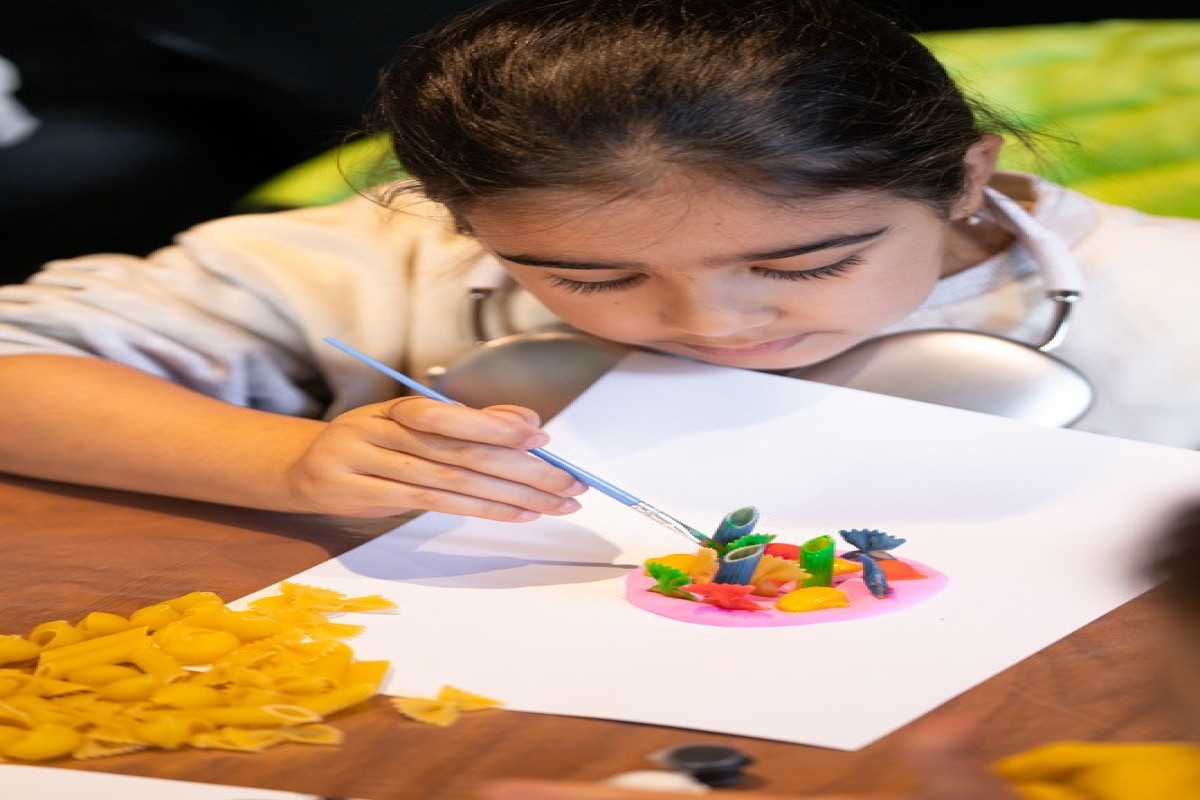 Лейла Алиева приняла участие в экологической акции в Sea Breeze-ФОТО 