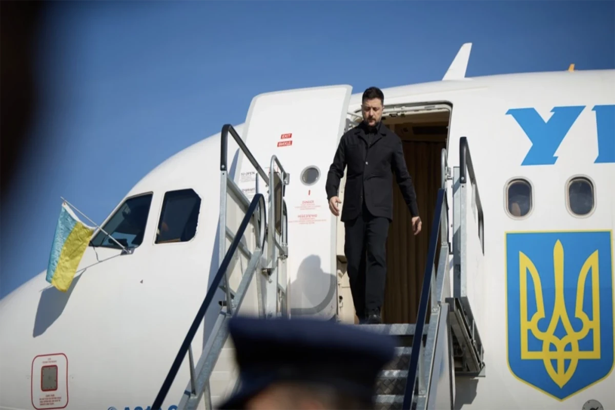 Зеленский прибыл в Турцию-ВИДЕО 