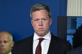 В Украину прибыли министр и начальник штаба Сухопутных войск США