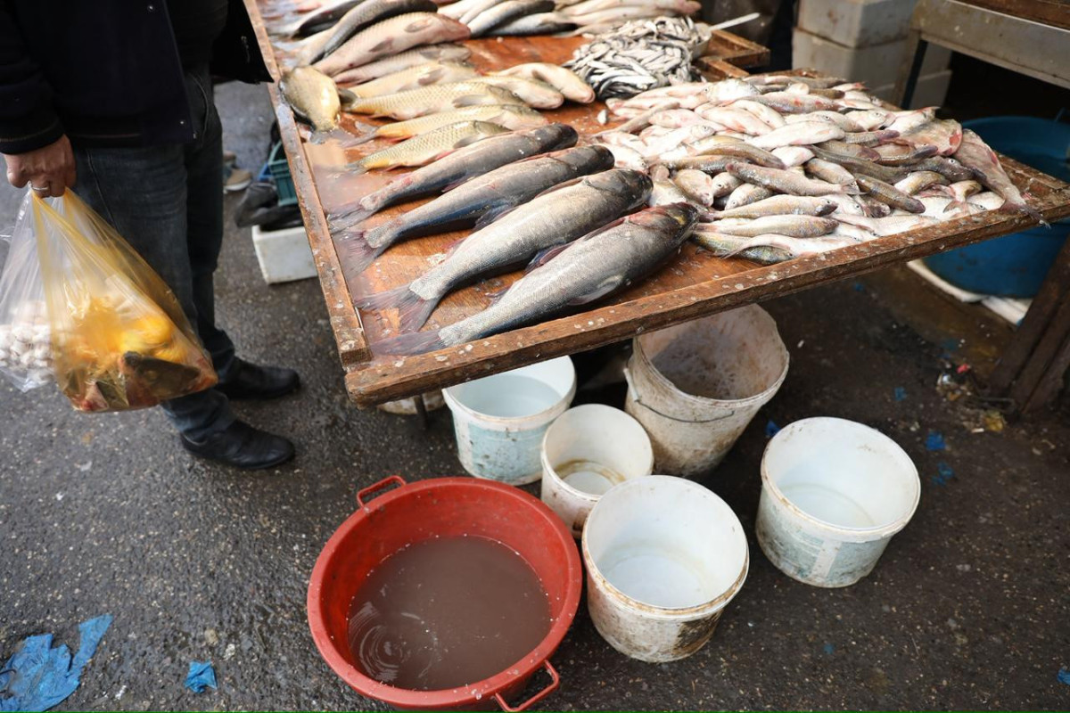 АQTA: на рынке «8-й км» нарушаются санитарные нормы-ФОТО -ВИДЕО 