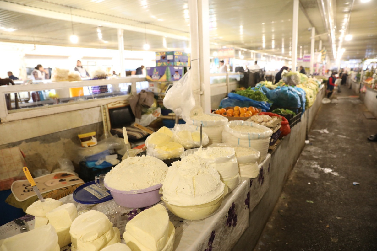 АQTA: на рынке «8-й км» нарушаются санитарные нормы-ФОТО -ВИДЕО 