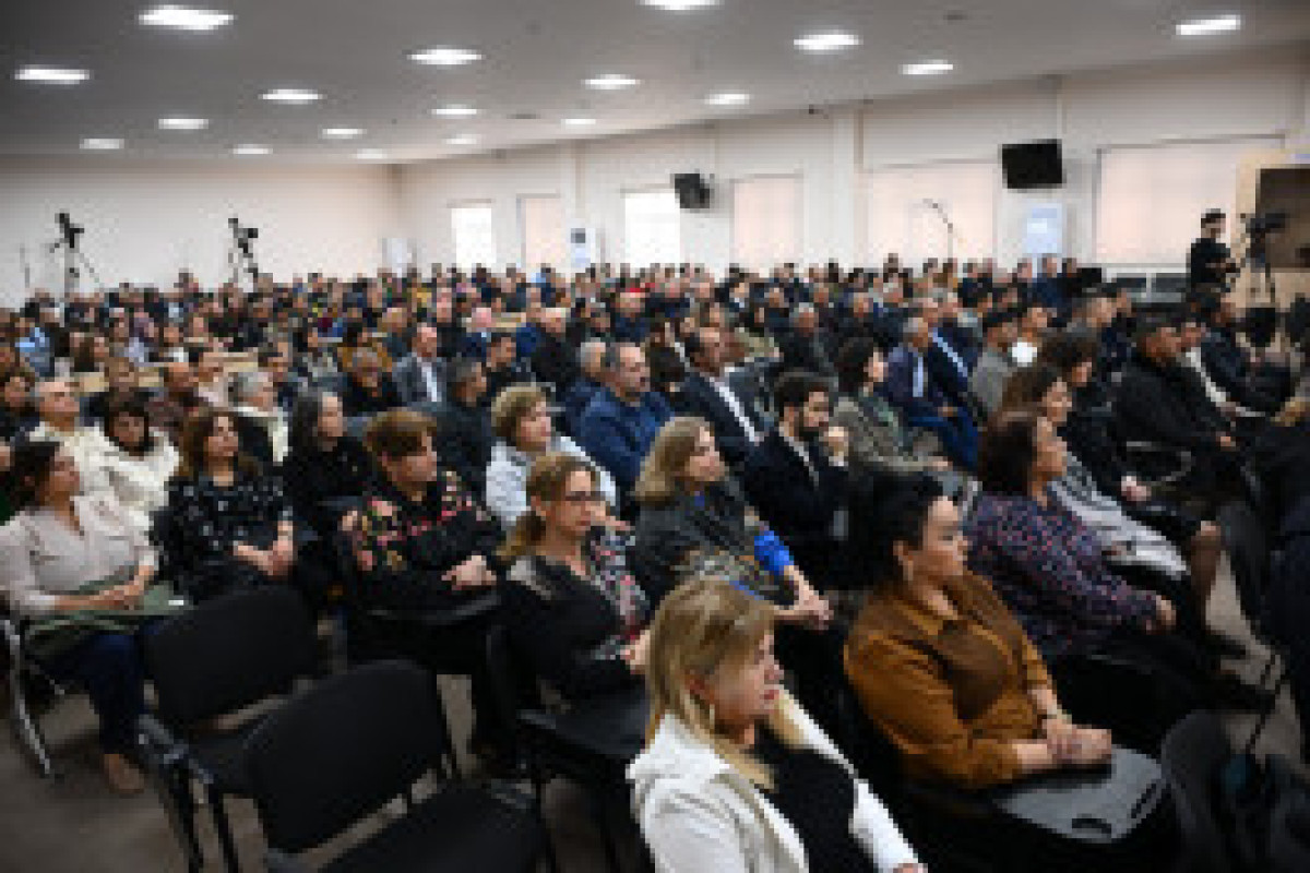 В Бакинском военном суде продолжились слушания по делу Рубена Варданяна-ФОТО 