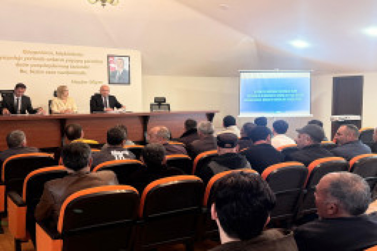 Госкомитет продолжает информировать переселенцев о минной безопасности-ФОТО 