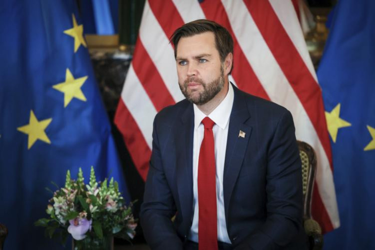 Вэнс: мир в Украине невозможен усилиями «политиков из мира фантазий»