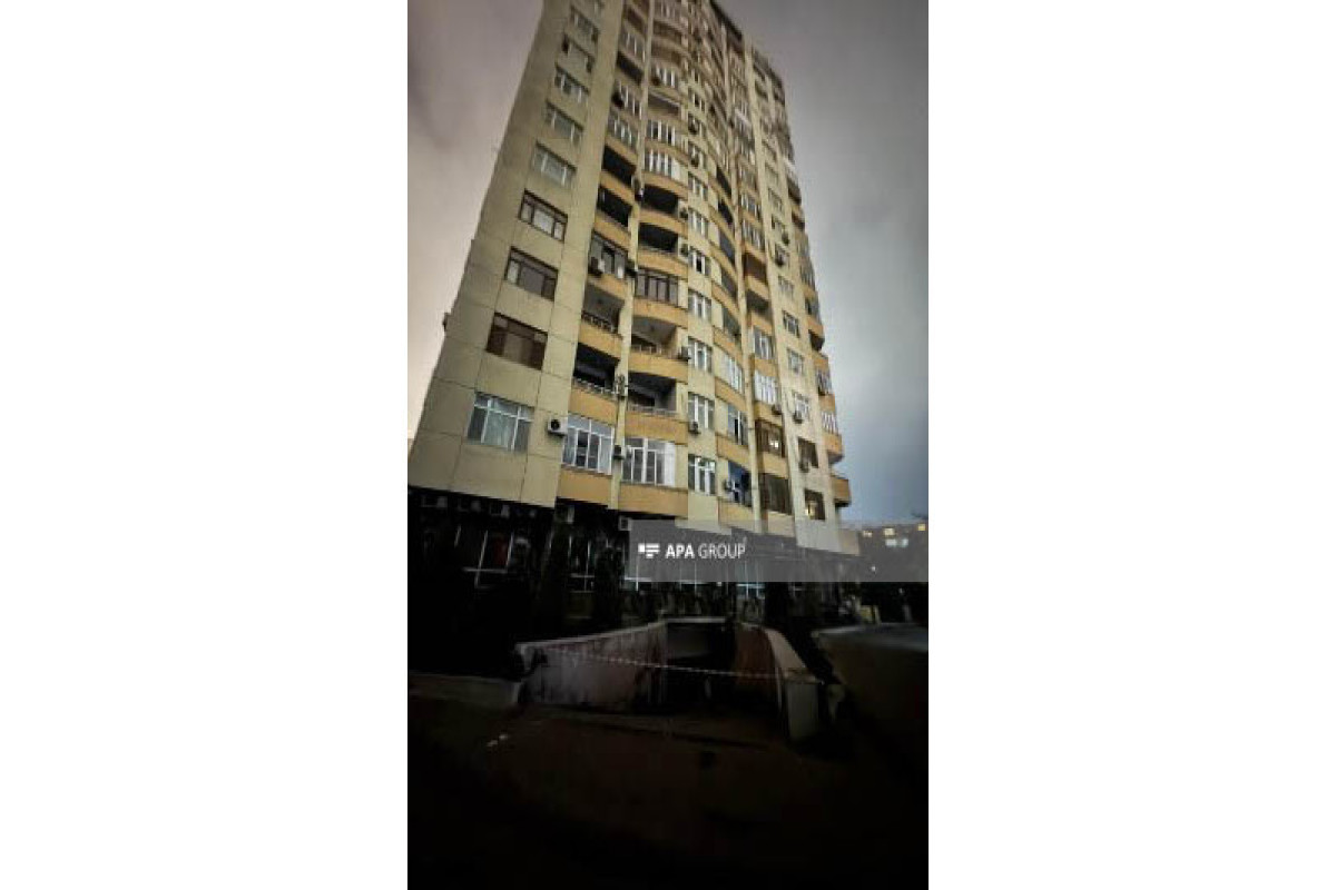 Жильцов дома, где накануне произошел пожар, до сих пор не пускают в здание-ФОТО 