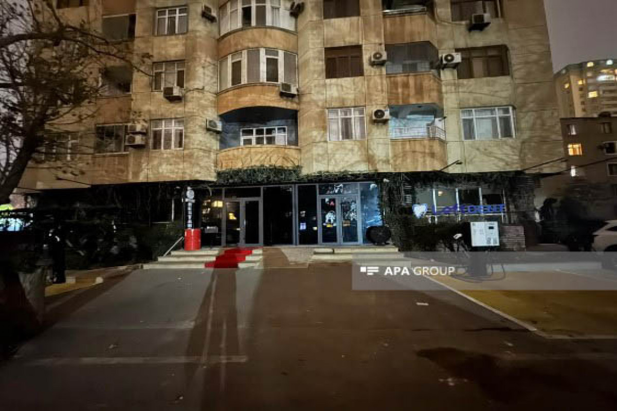 Жильцов дома, где накануне произошел пожар, до сих пор не пускают в здание-ФОТО 