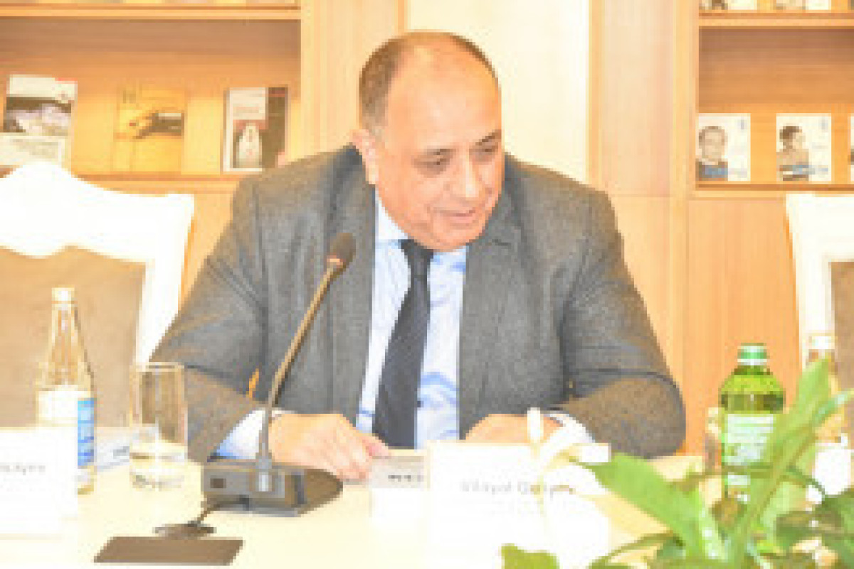 Книга «Гала Адам» и электронная база «Рашад Маджид-60» представлены в Баку-ФОТО 