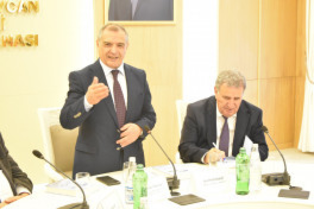 Книга «Гала Адам» и электронная база «Рашад Маджид-60» представлены в Баку-ФОТО 