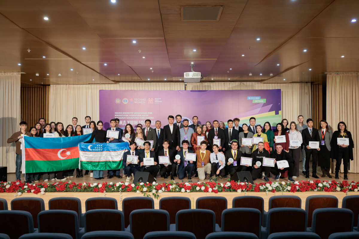 Проекты школьников из Баку вошли в число победителей конкурса СНГ-ФОТО 