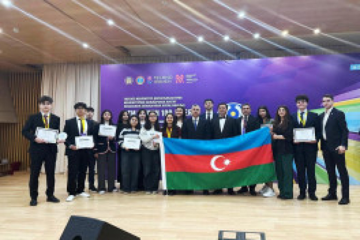 Проекты школьников из Баку вошли в число победителей конкурса СНГ-ФОТО 