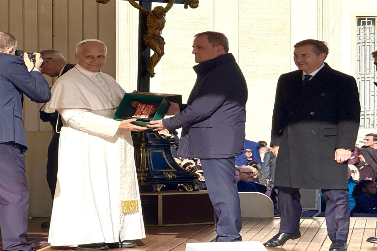 Джейхун Байрамов встретился с Папой Римским