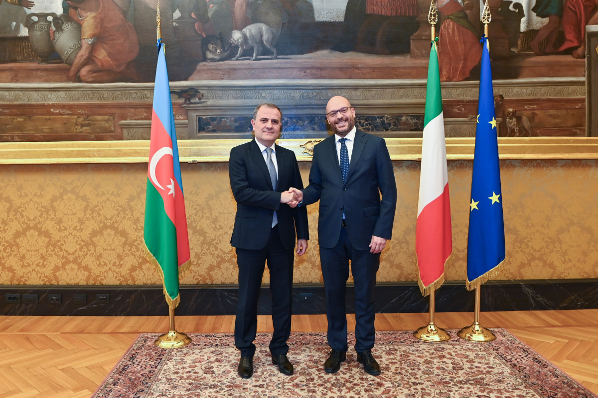 Джейхун Байрамов встретился с Председателем Палаты депутатов Парламента Италии